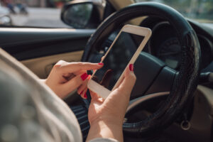 How De Castroverde Accident & Injury Lawyers Can Help After a Distracted Driving Accident in Las Vegas, NV