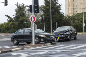 ¿Qué causa los accidentes de giro a la izquierda en Las Vegas?