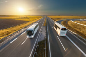 ¿Por qué debería llamar a De Castroverde Law Group para obtener ayuda legal tras un accidente de autobús en Las Vegas?