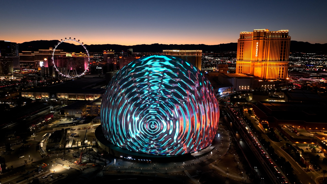 Where to Get Gas in Downtown Las Vegas